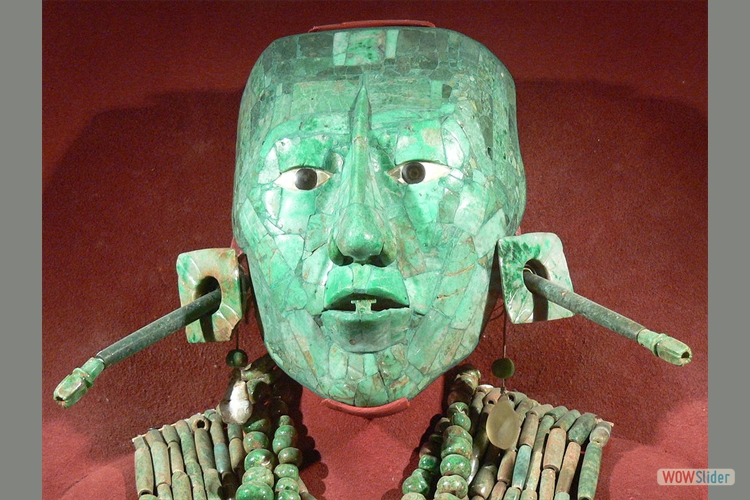 Palenque_-_Maske_des_Pakal